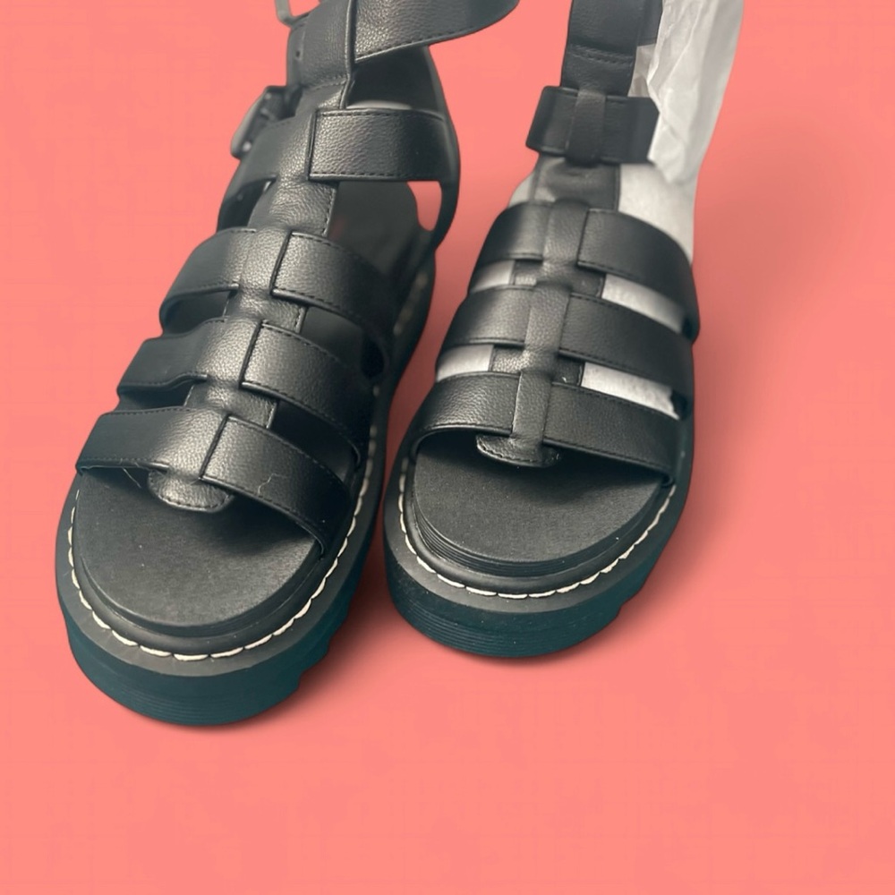 Black Platform Sandals